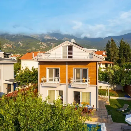 Nurten Ldeniz * Ovacik (Fethiye)