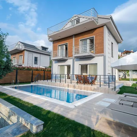 Nurten Ldeniz Ovacik (Fethiye)